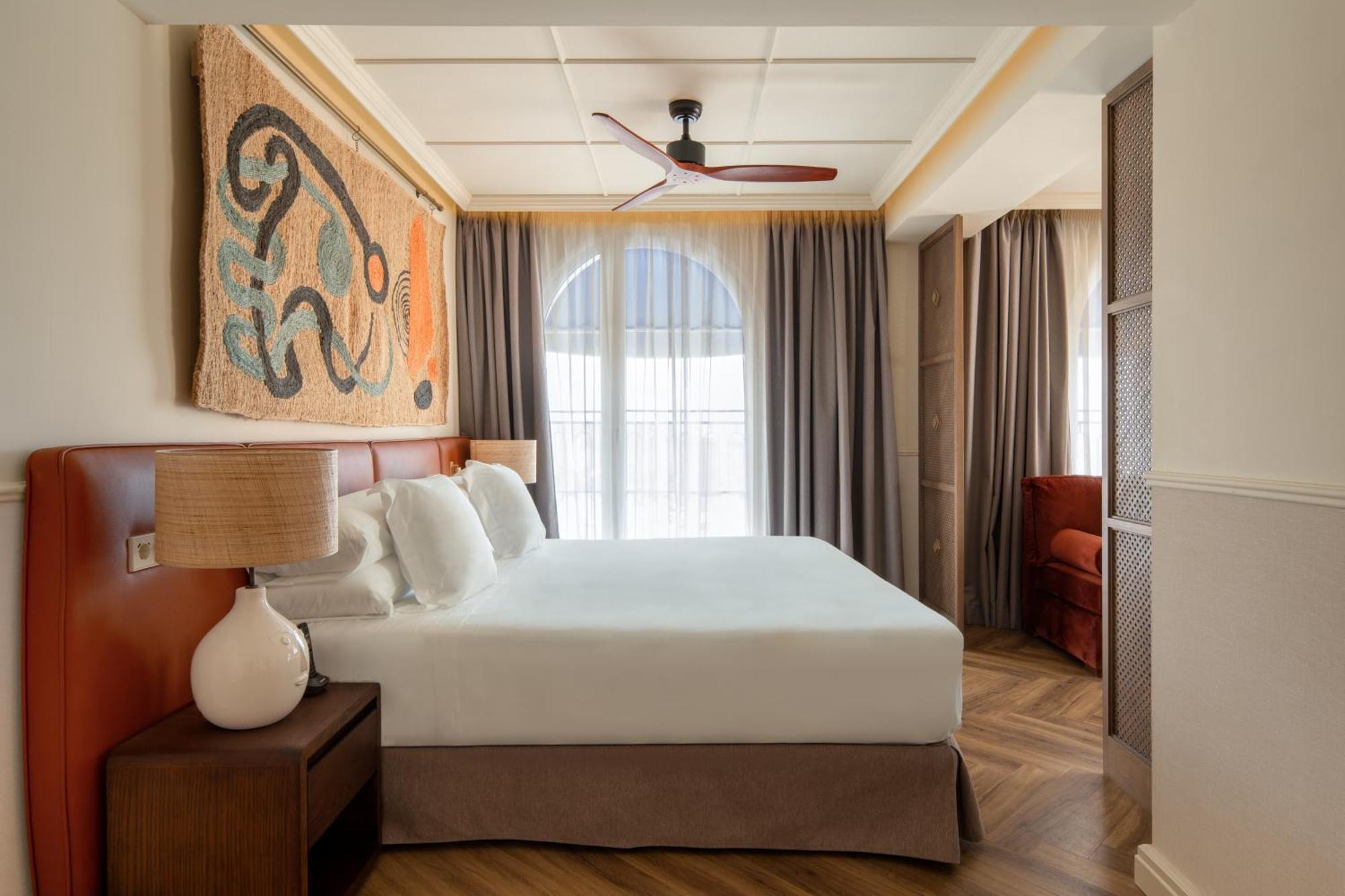 Ayre Hotel 5*